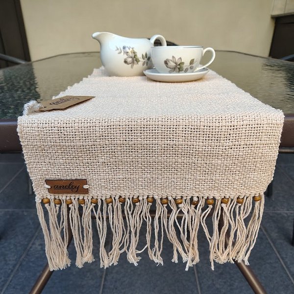 Caminos de mesa Rupu Bolitas tejidos en telar artesanales